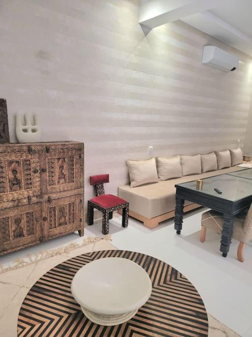 Riad Isahiac Avec Piscine En Exclusivite Marrákes Kültér fotó
