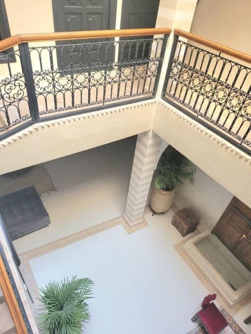 Riad Isahiac Avec Piscine En Exclusivite Marrákes Kültér fotó