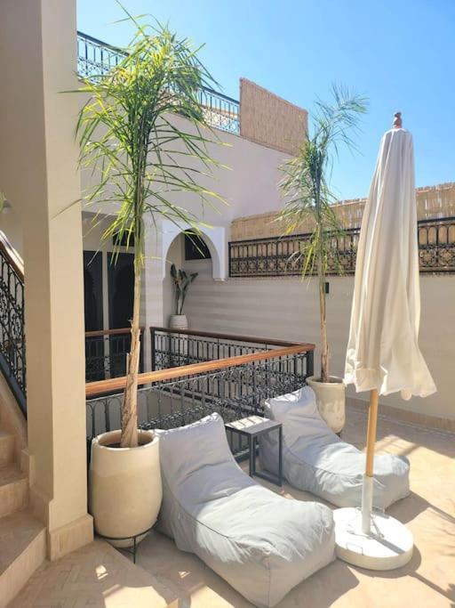 Riad Isahiac Avec Piscine En Exclusivite Marrákes Kültér fotó