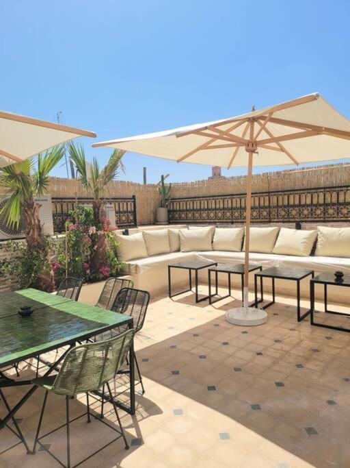 Riad Isahiac Avec Piscine En Exclusivite Marrákes Kültér fotó